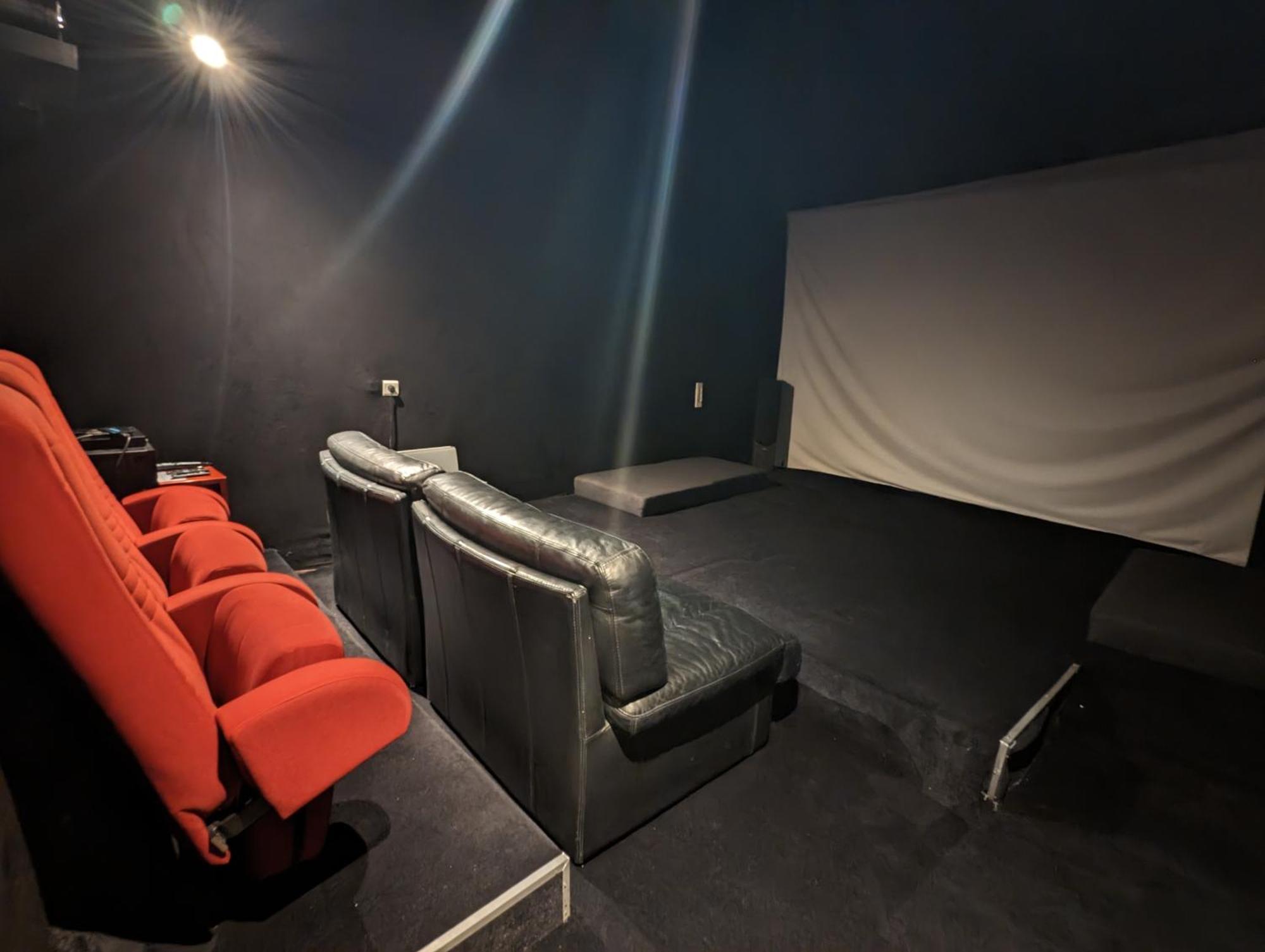 Maison De Village, Jacuzzi, Salle Cinema Valencin Dış mekan fotoğraf